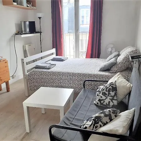 Апартаменты Entier Avec Balcon A Plein Sud.